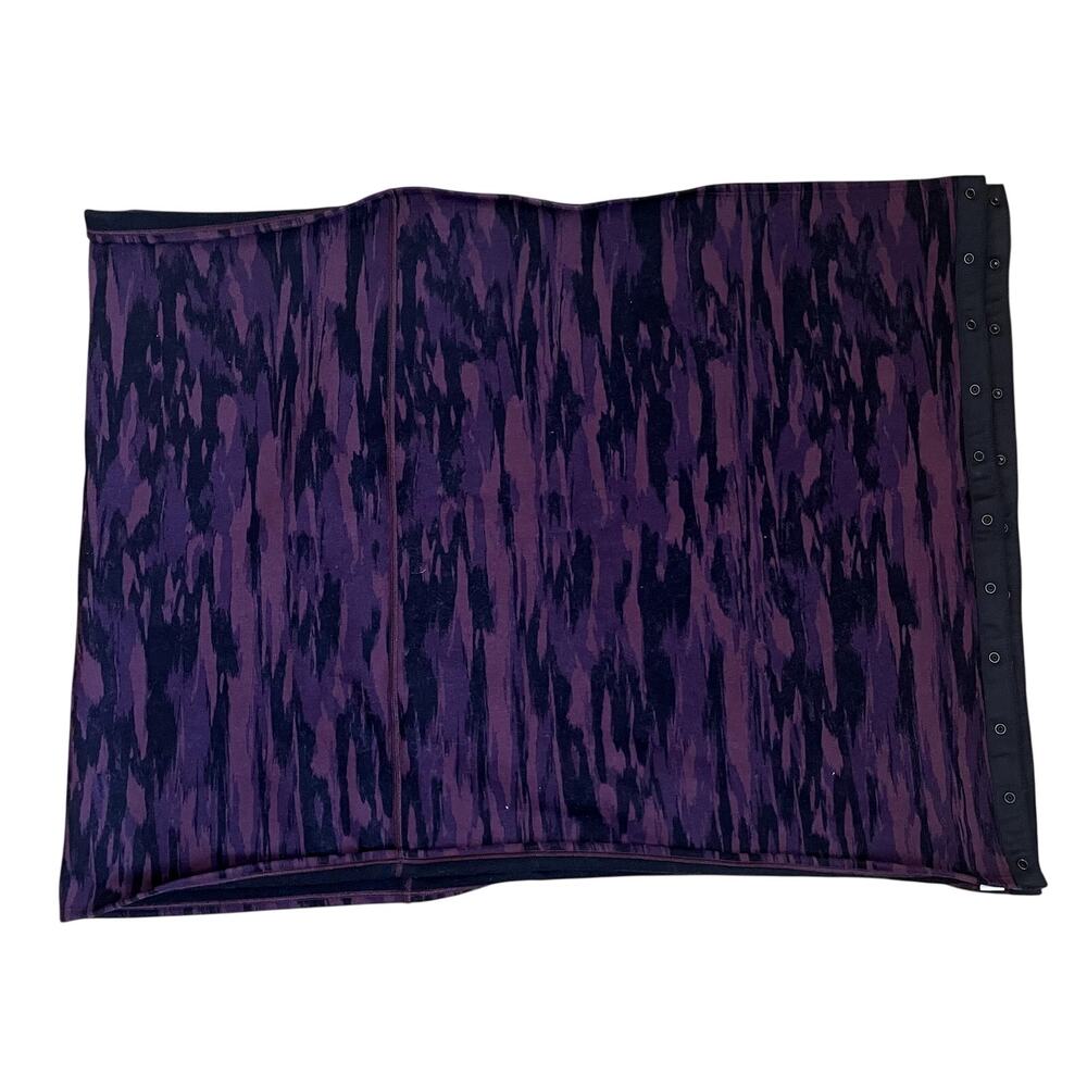 Lululemon vinyasa scarf‎ reversible purple snap wrap textured OS strap detail